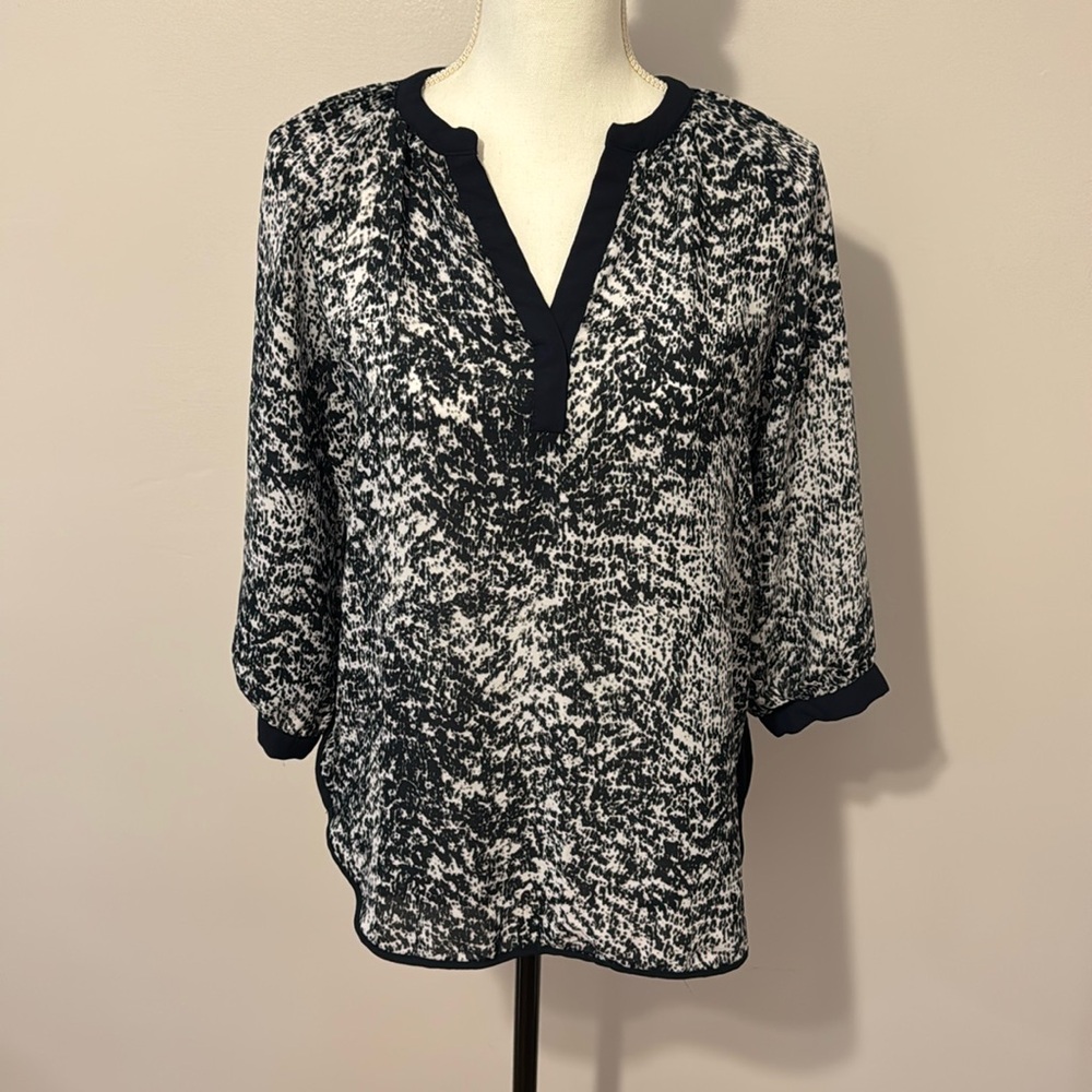 Will Smith, 3/4 Sleeve dress top with v-neck